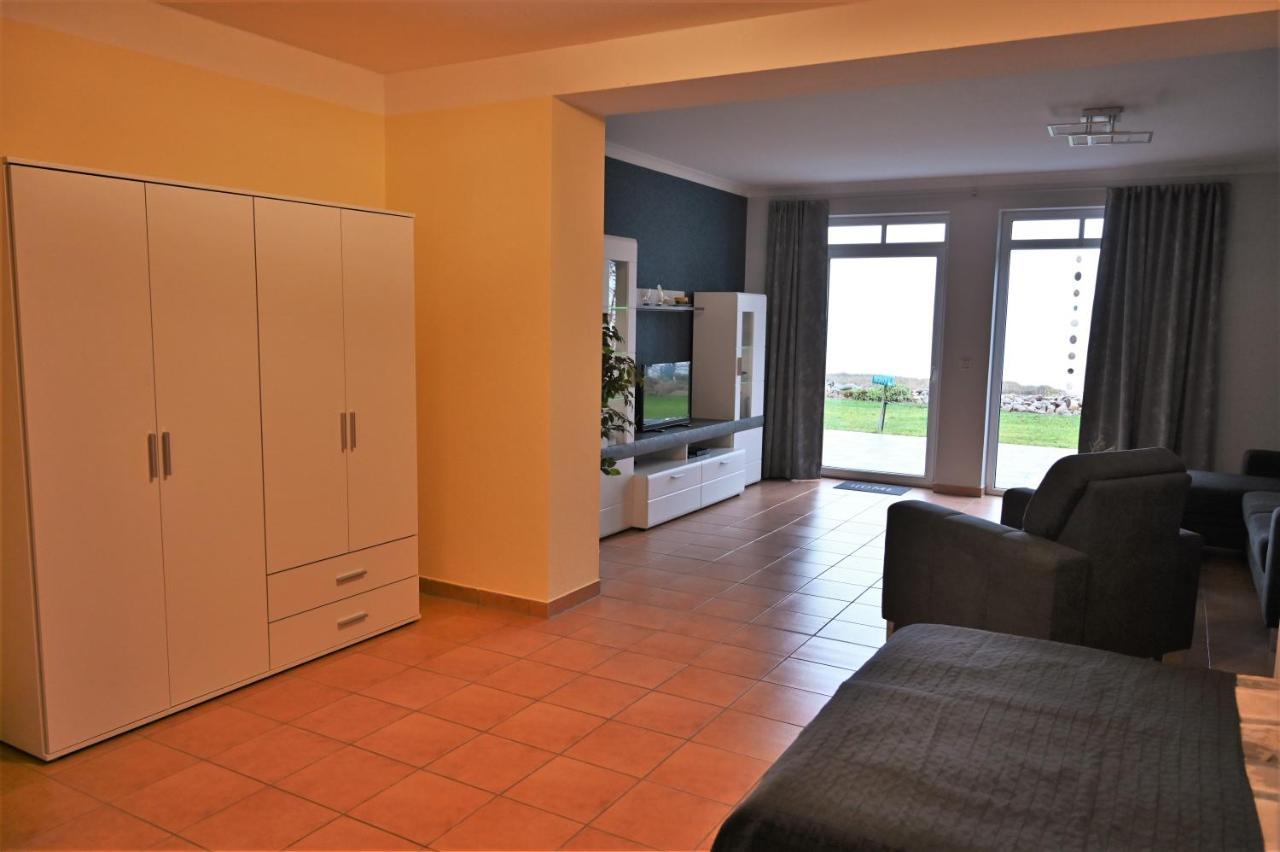 Ferienwohnung Seeblick Варен Екстериор снимка